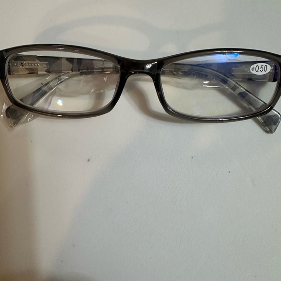 Women’s reading eyeglasses - Picture 3 of 6